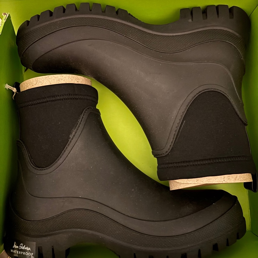 NEW in Box - Sam Edelman Louisa Rain Boots Size 11M Black